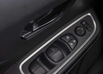 Almera CVT Cao Cấp -  SỨC HÚT ĐẾN TỪ KHÔNG GIAN NỘI THẤT